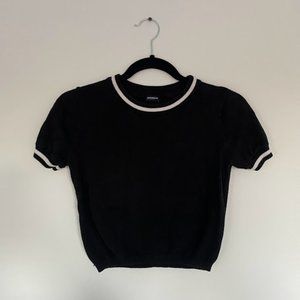 2/$20❤️ | Brandy Melville Black Crop Tshirt
